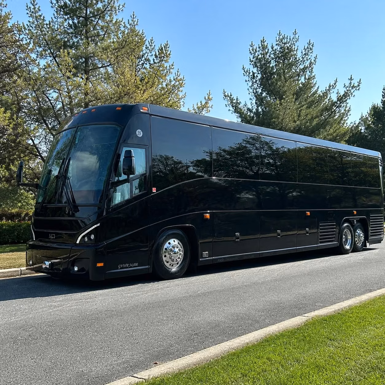 cross county employee shuttles between el cajon and san diego s major employment hubs