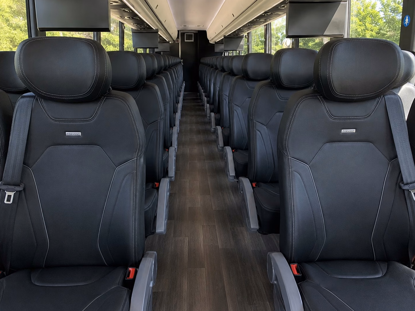 shuttle your wedding guests between el cajon venues without the parking headaches